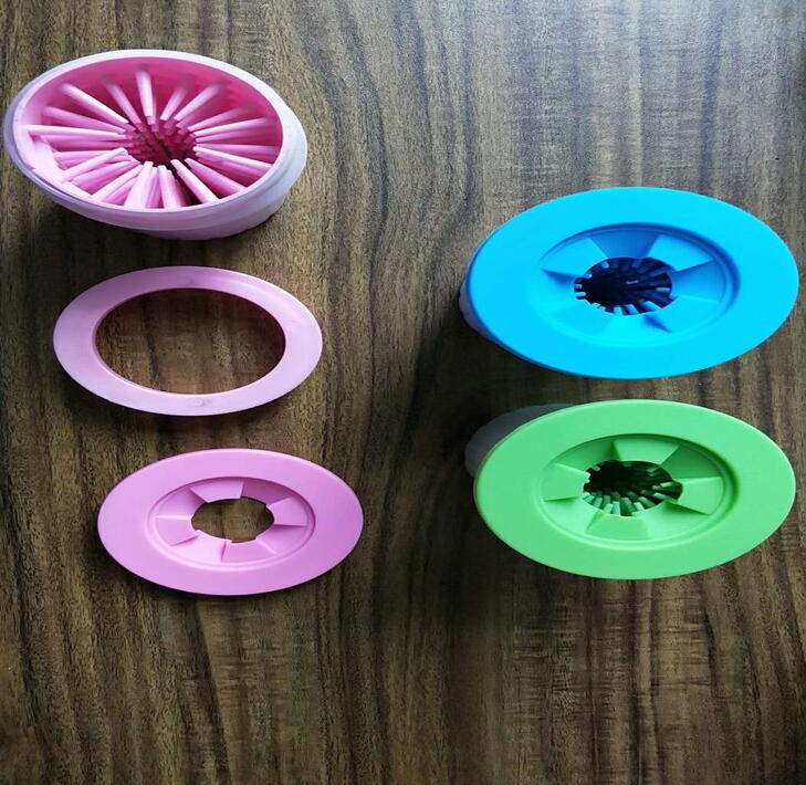 PrettyPaws™ - Silicone Dog Paw Washer Cup