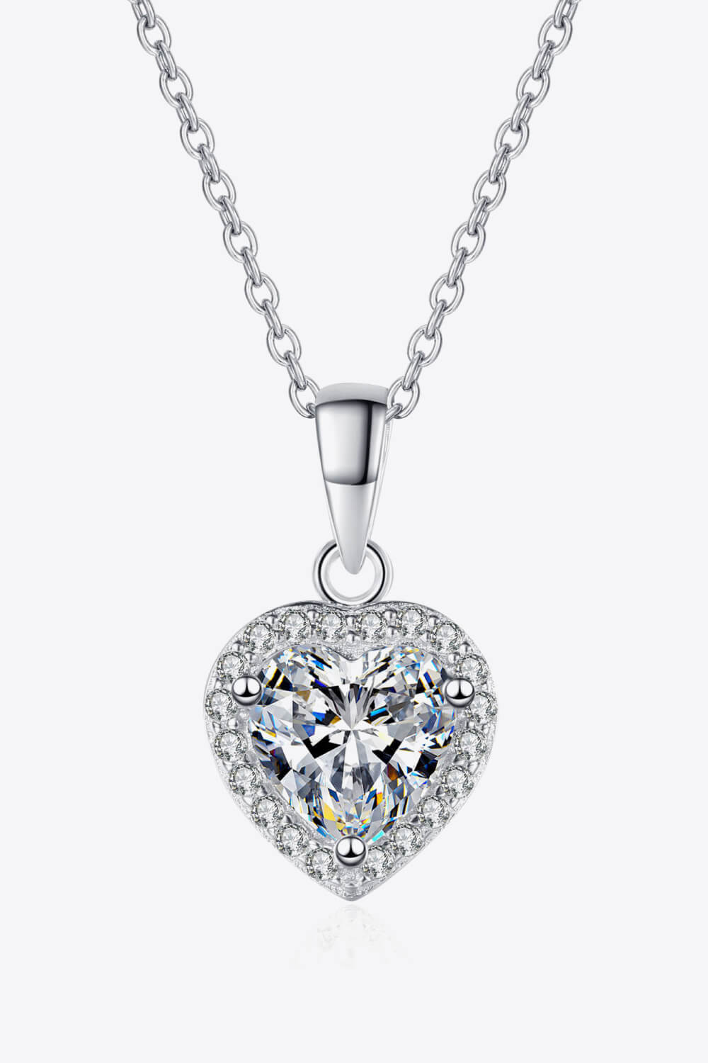 Elegant 1 Carat Moissanite Heart Pendant Chain Necklace