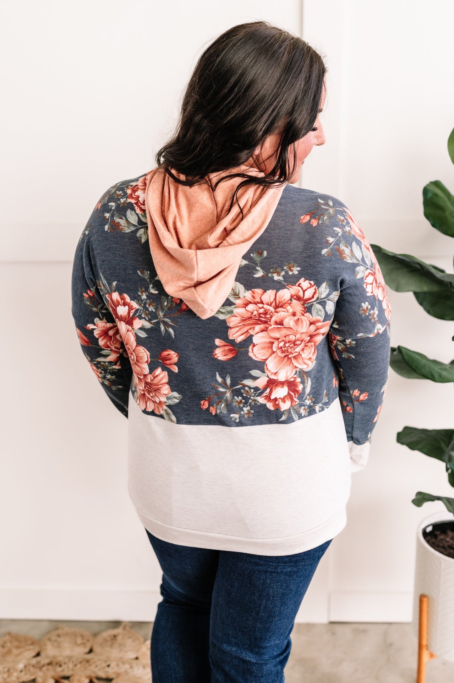 09.08 Color Block Long Sleeve Hoodie In Navy Florals