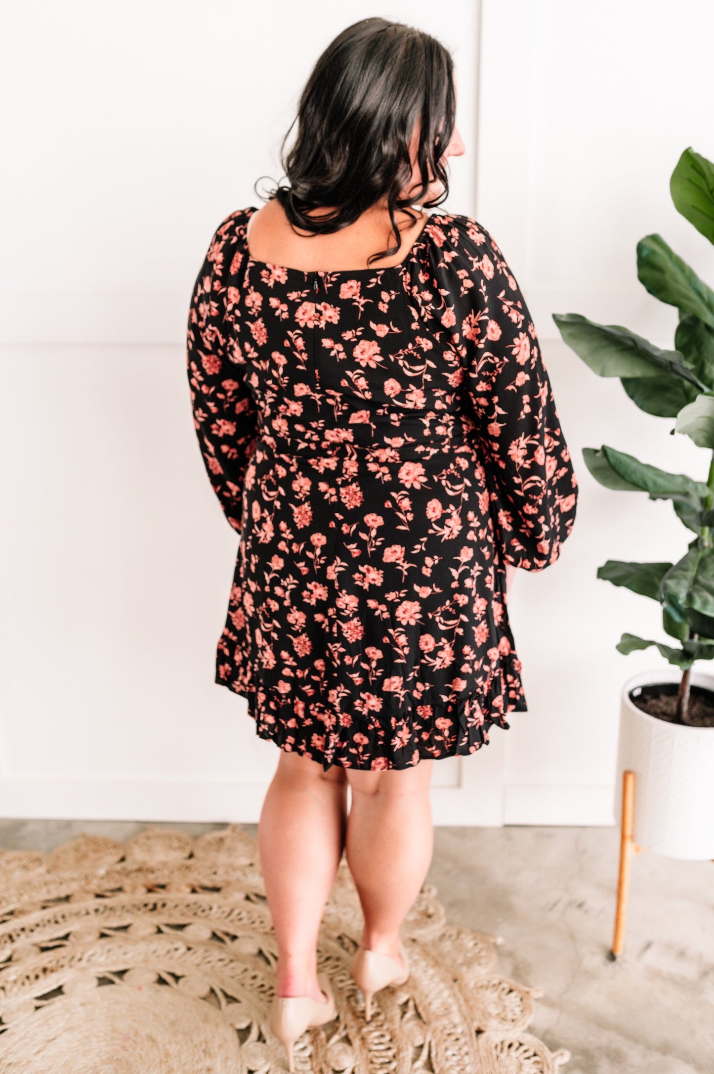 09.08 Long Sleeve Black Floral Dress With Tie Belt In Midnight Rose